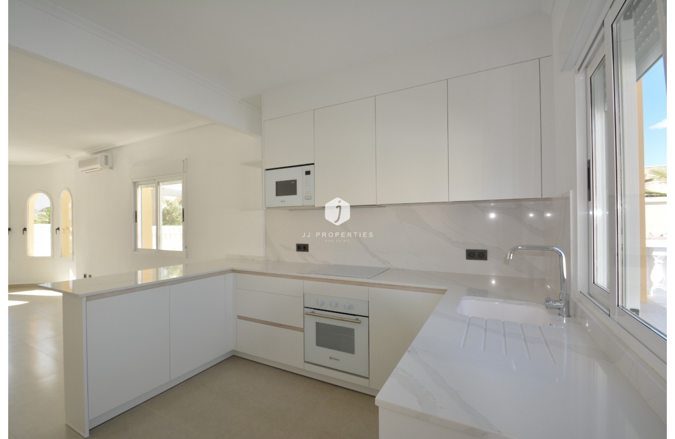 D'occasion - Villa -
Algorfa - Inland