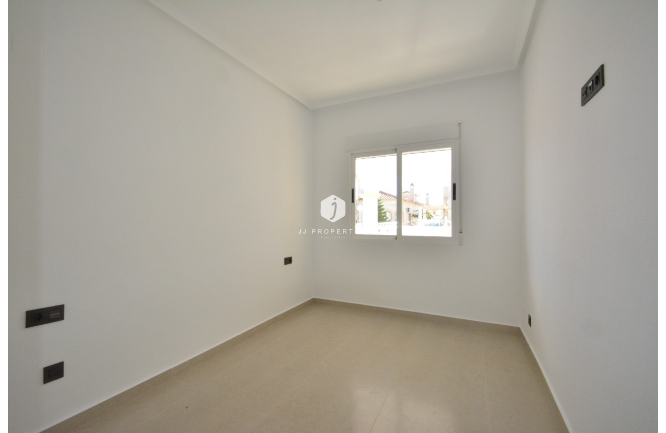 D'occasion - Villa -
Algorfa - Inland