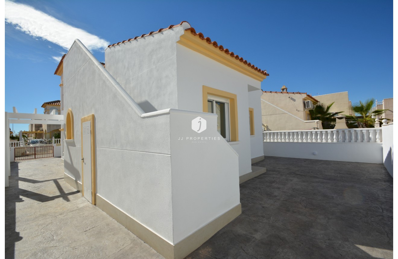 D'occasion - Villa -
Algorfa - Inland