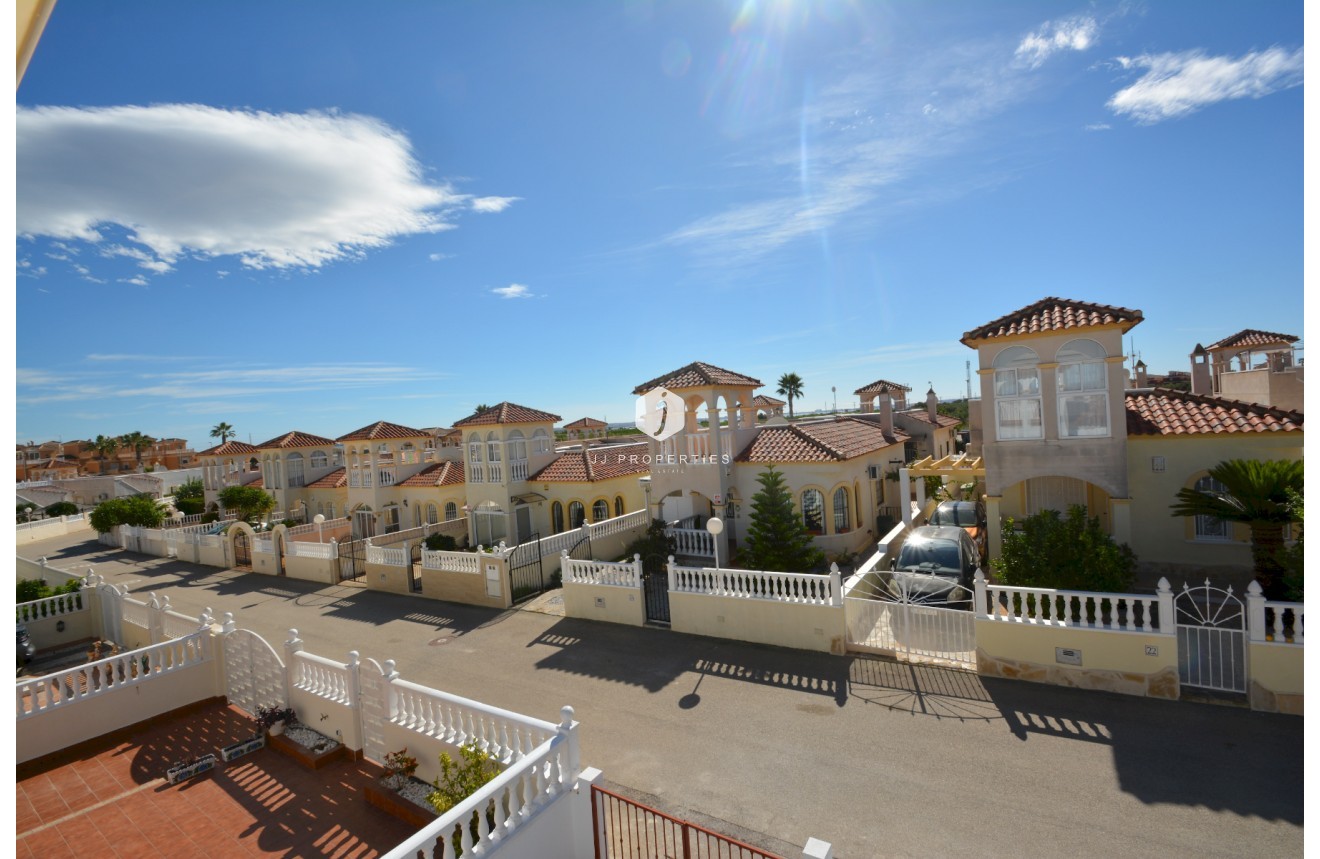 D'occasion - Villa -
Algorfa - Inland