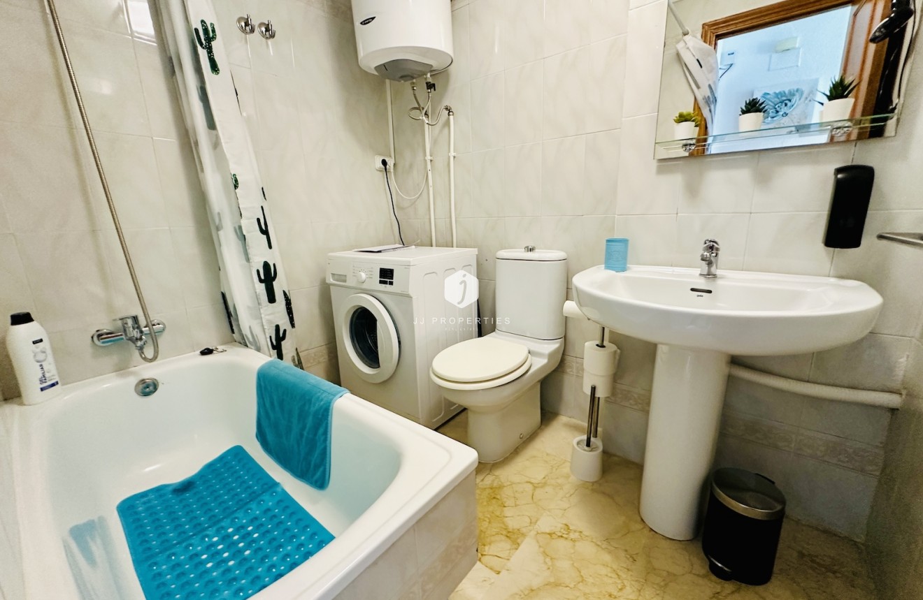 Segunda mano - Apartamento / piso -
Torrevieja - Costa Blanca