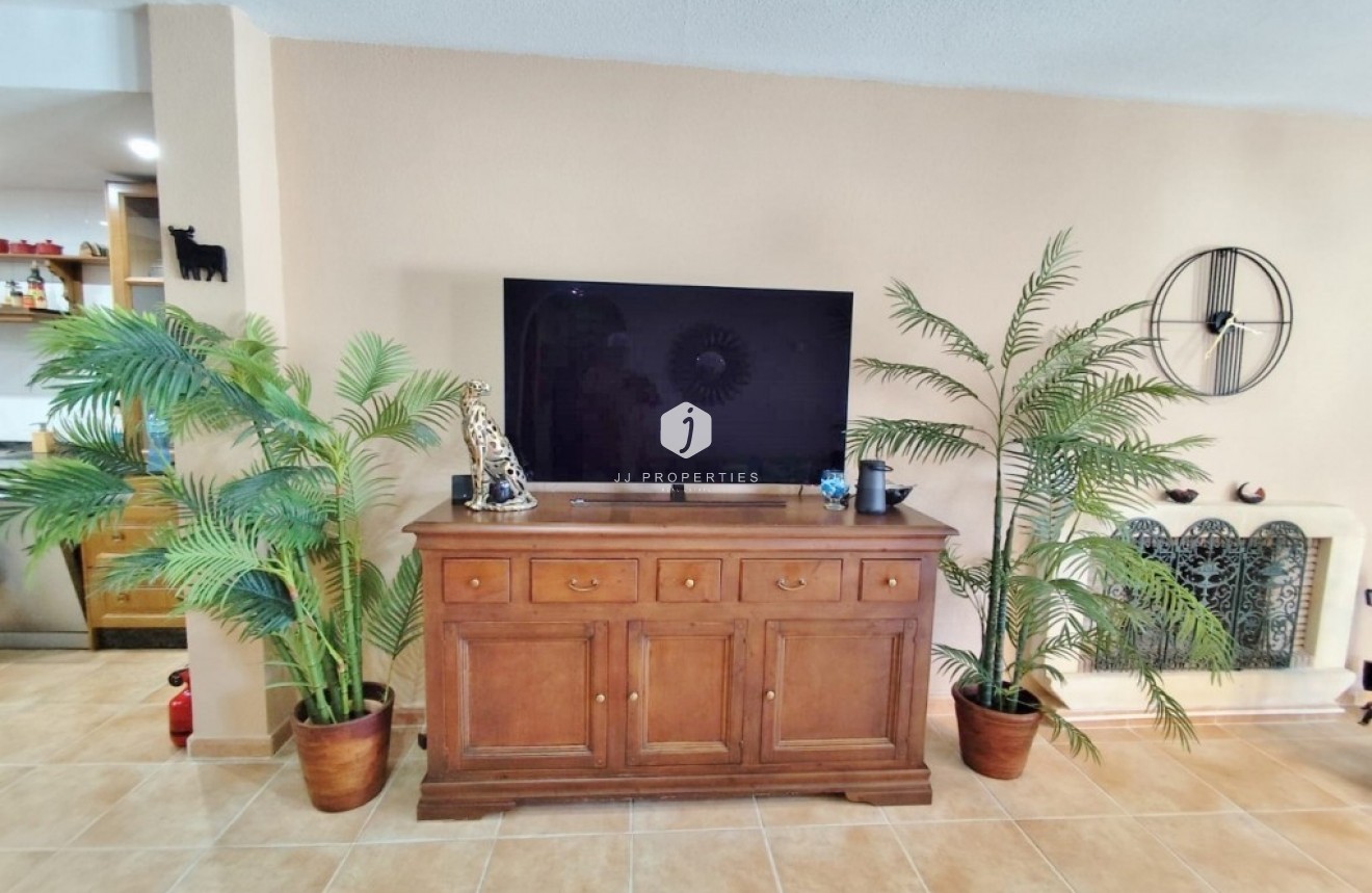 Segunda mano - Villa -
San Miguel de Salinas - Inland