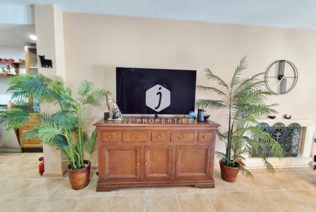 Segunda mano - Villa -
San Miguel de Salinas - Inland