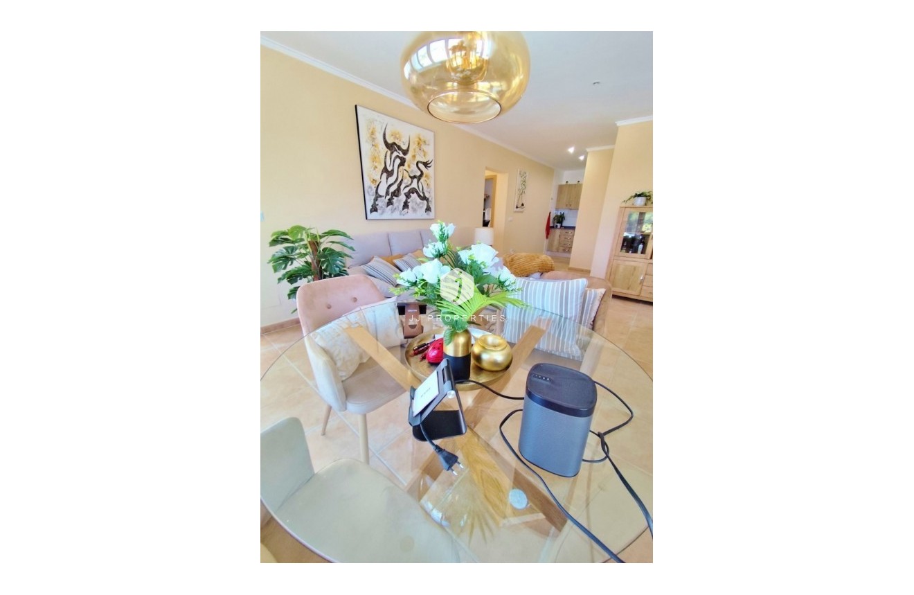 Segunda mano - Villa -
San Miguel de Salinas - Inland