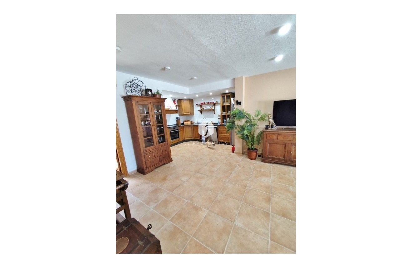 Segunda mano - Villa -
San Miguel de Salinas - Inland