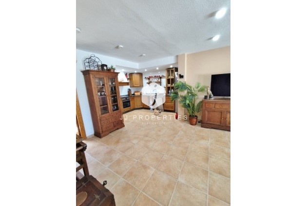 Segunda mano - Villa -
San Miguel de Salinas - Inland