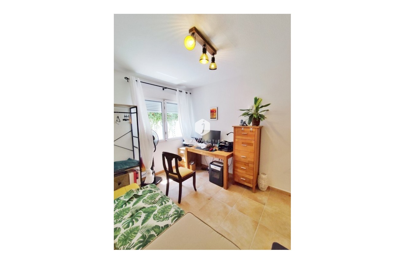 Segunda mano - Villa -
San Miguel de Salinas - Inland