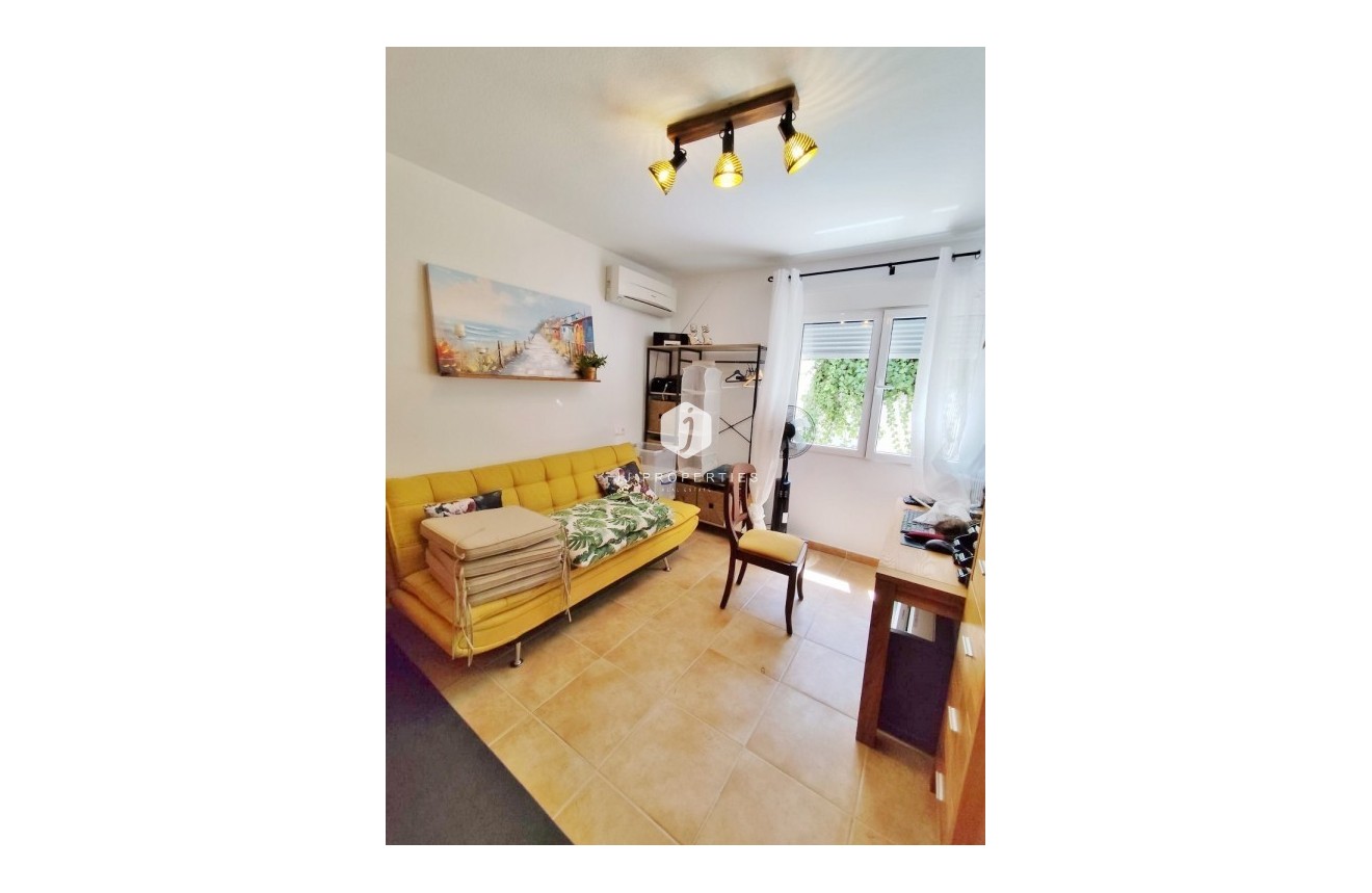 Segunda mano - Villa -
San Miguel de Salinas - Inland