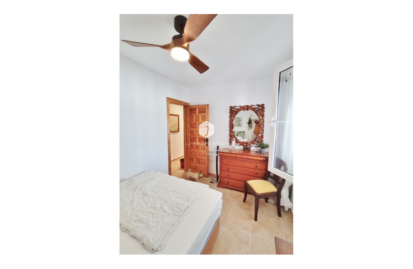 Segunda mano - Villa -
San Miguel de Salinas - Inland