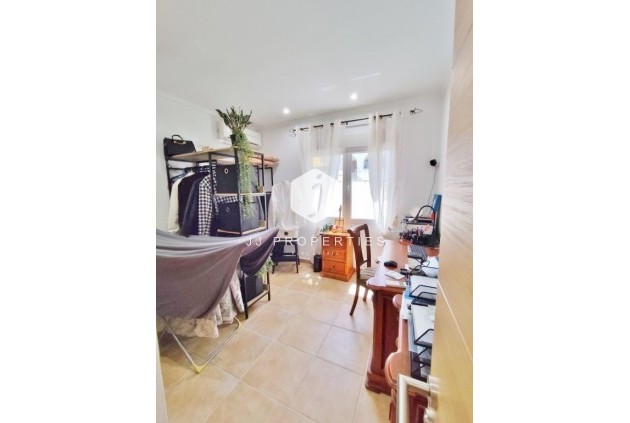 Segunda mano - Villa -
San Miguel de Salinas - Inland