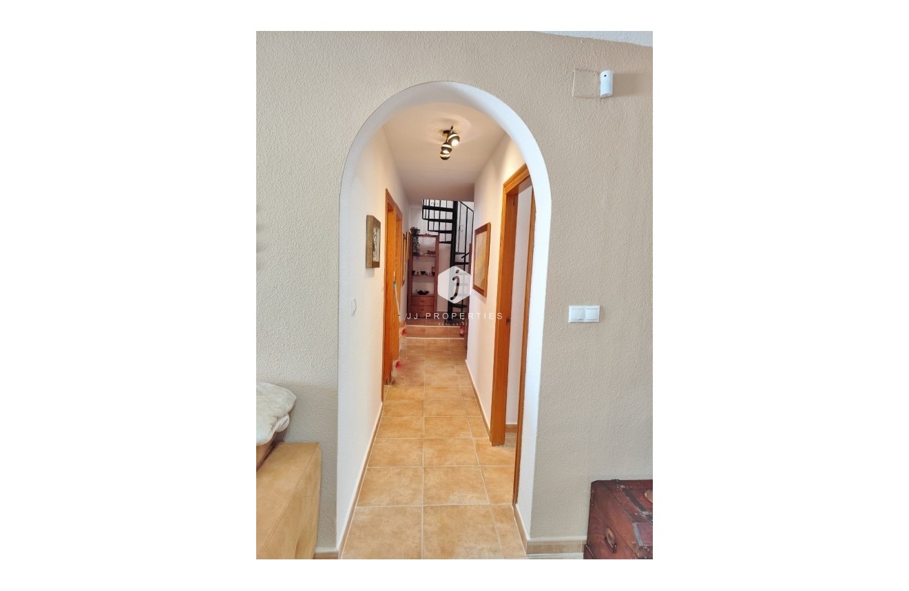 Segunda mano - Villa -
San Miguel de Salinas - Inland