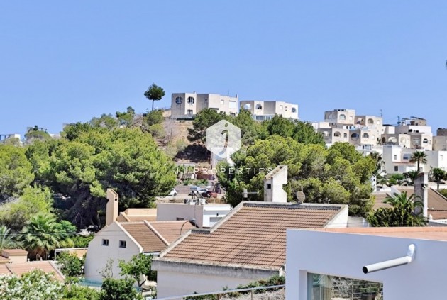 Segunda mano - Villa -
San Miguel de Salinas - Inland
