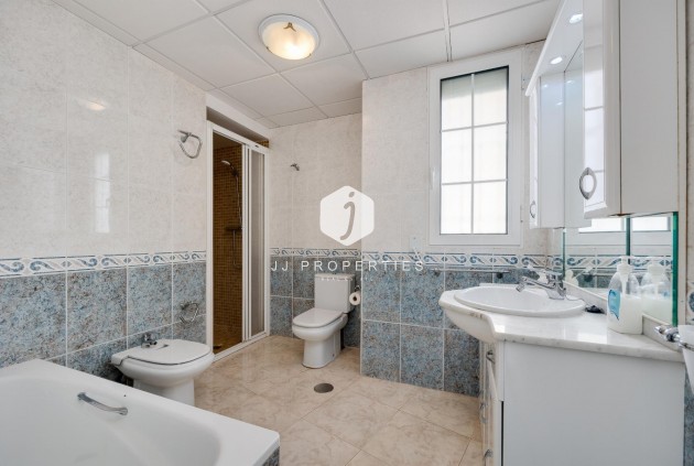 Segunda mano - Apartamento / piso -
Torrevieja - Costa Blanca