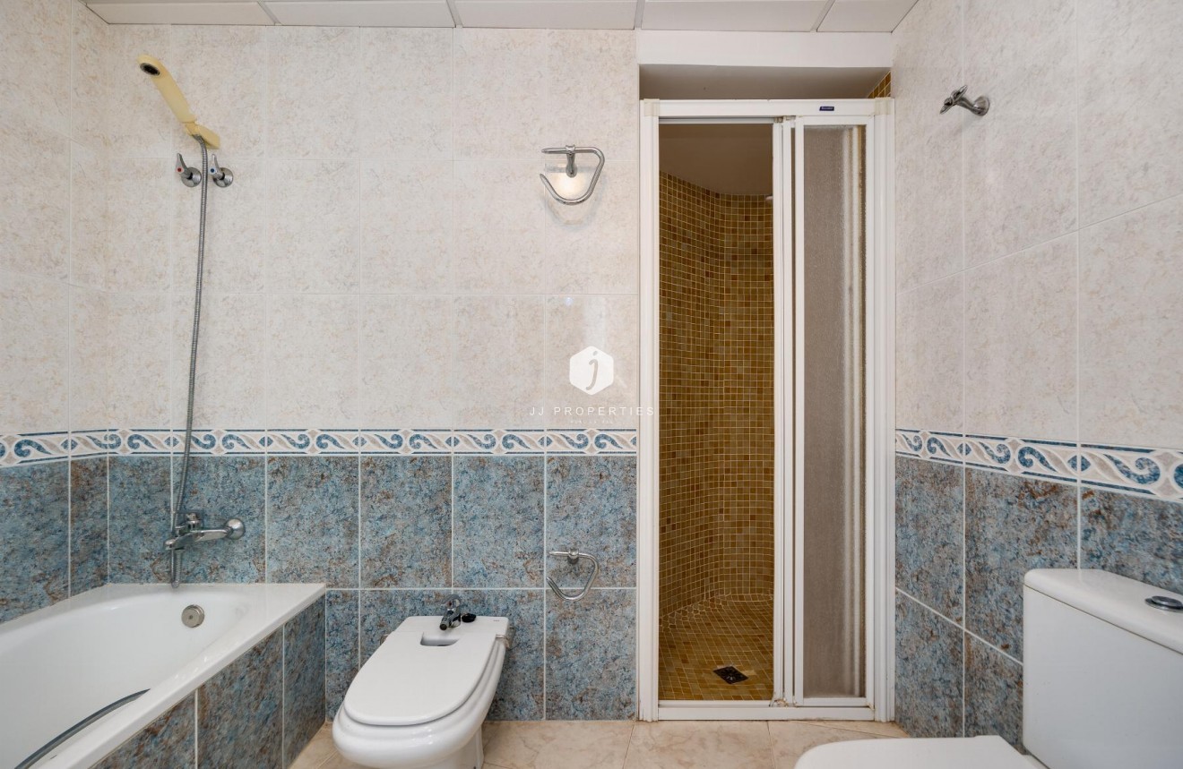 Segunda mano - Apartamento / piso -
Torrevieja - Costa Blanca