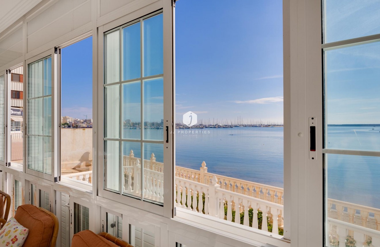 Segunda mano - Apartamento / piso -
Torrevieja - Costa Blanca