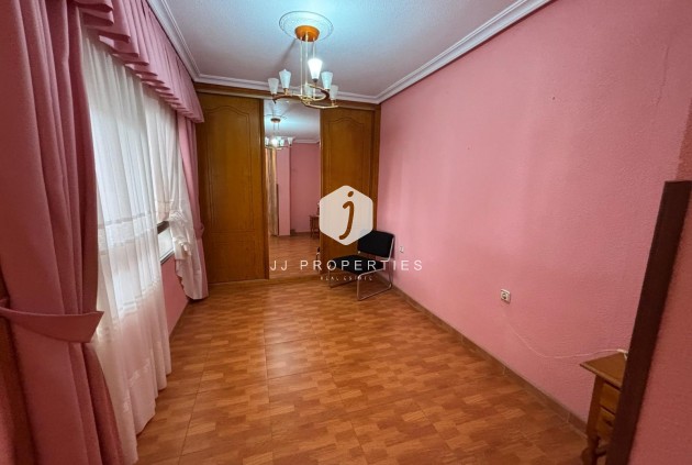 Segunda mano - Ático -
Torrevieja - Playa de los Naufragos