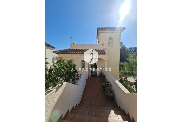 Tweedehands - Villa -
Orihuela Costa - Lomas De Campoamor-las Ramblas