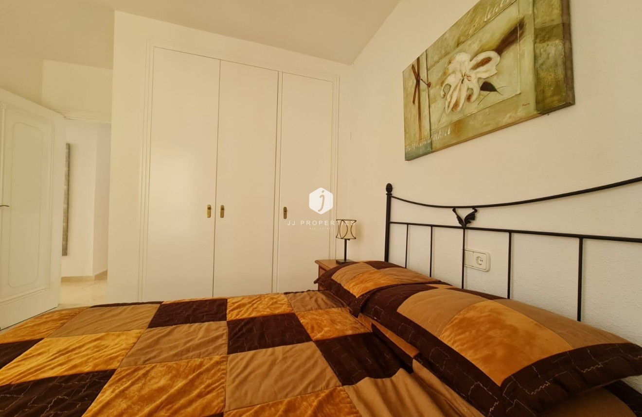 Tweedehands - Villa -
Orihuela Costa - Lomas De Campoamor-las Ramblas