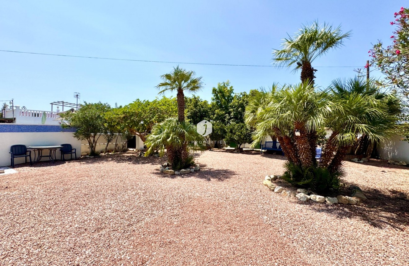 Segunda mano - Villa -
Dolores - Comunidad Valenciana