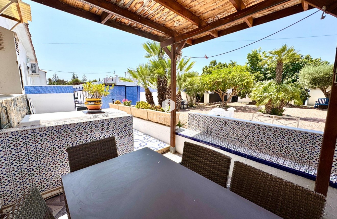 Segunda mano - Villa -
Dolores - Comunidad Valenciana