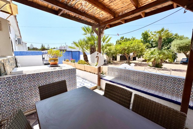 Segunda mano - Villa -
Dolores - Comunidad Valenciana