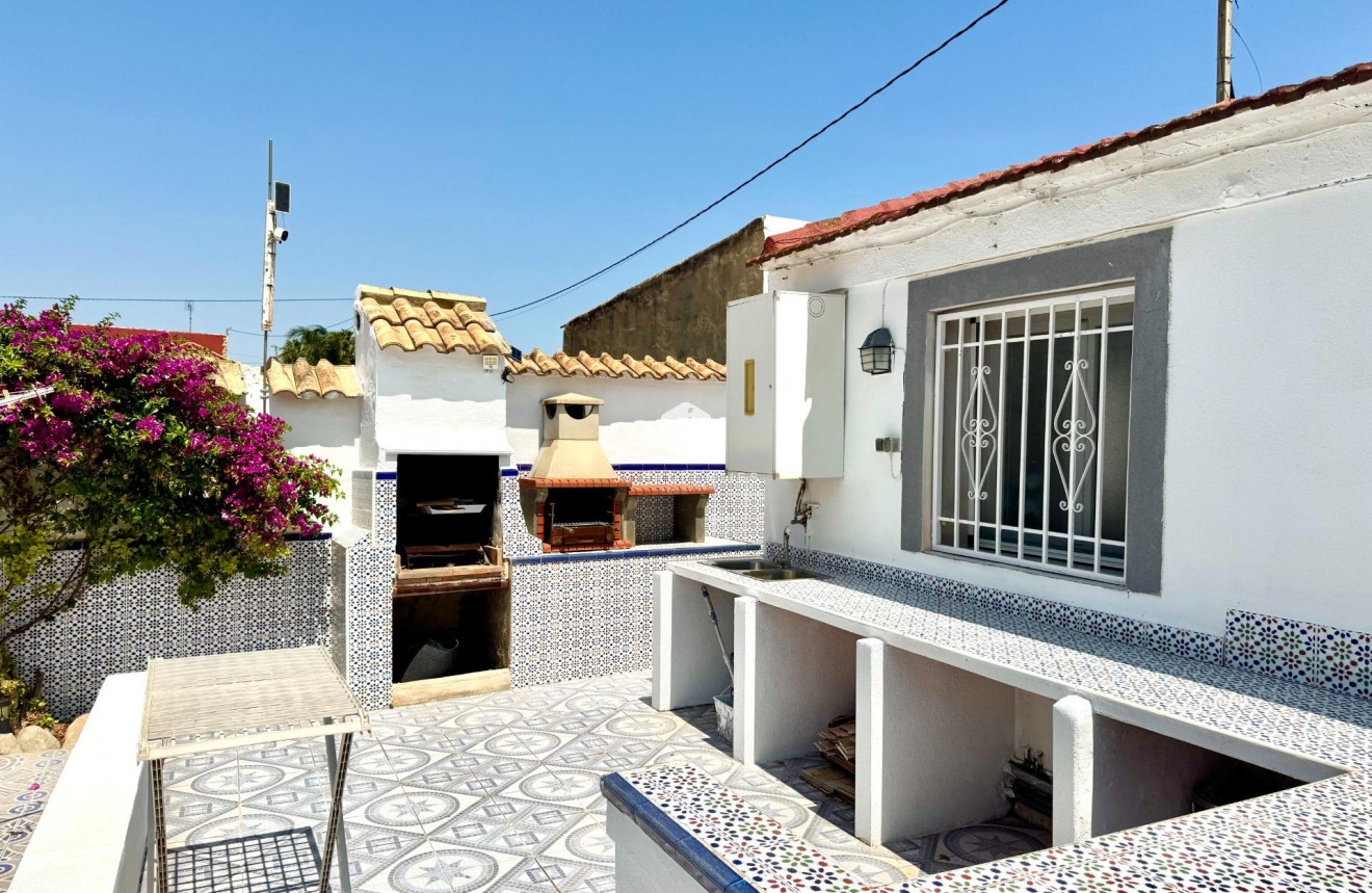 Segunda mano - Villa -
Dolores - Comunidad Valenciana