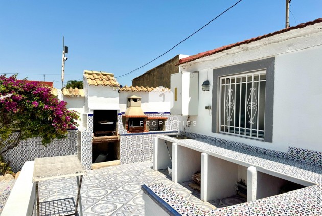 Segunda mano - Villa -
Dolores - Comunidad Valenciana