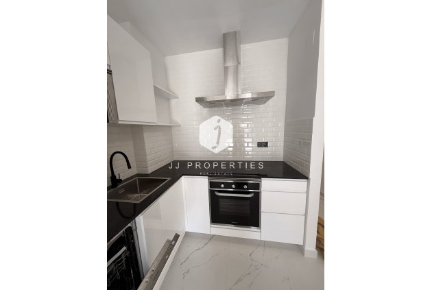 Segunda mano - Apartamento / piso -
Torrevieja - Costa Blanca