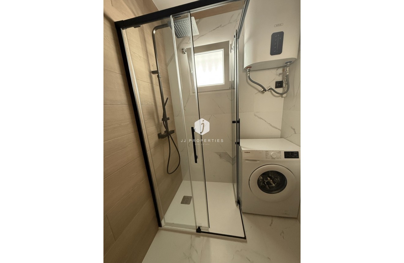 Segunda mano - Apartamento / piso -
Torrevieja - Costa Blanca