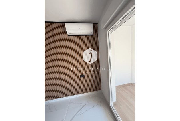 Segunda mano - Apartamento / piso -
Torrevieja - Costa Blanca