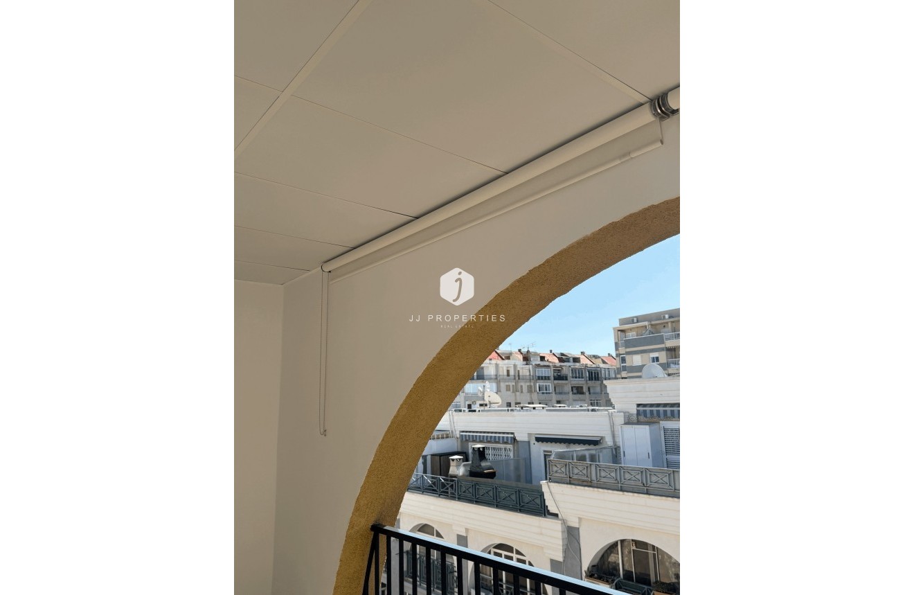 Segunda mano - Apartamento / piso -
Torrevieja - Costa Blanca