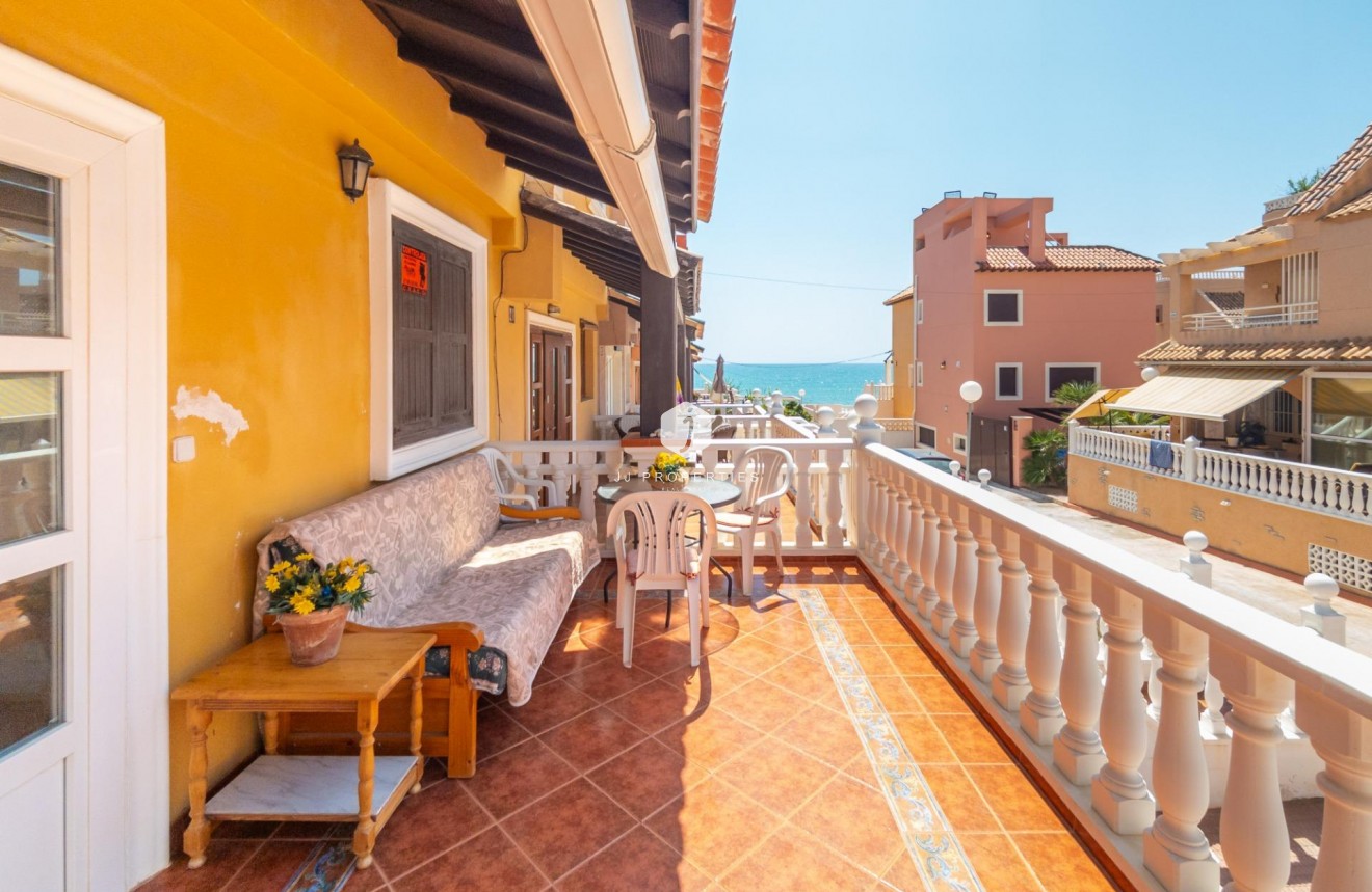 D'occasion - Chalet -
Torrevieja - Cabo cervera