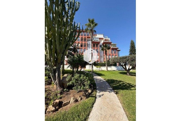 Segunda mano - Apartamento / piso -
Torrevieja - Aguas Nuevas 2