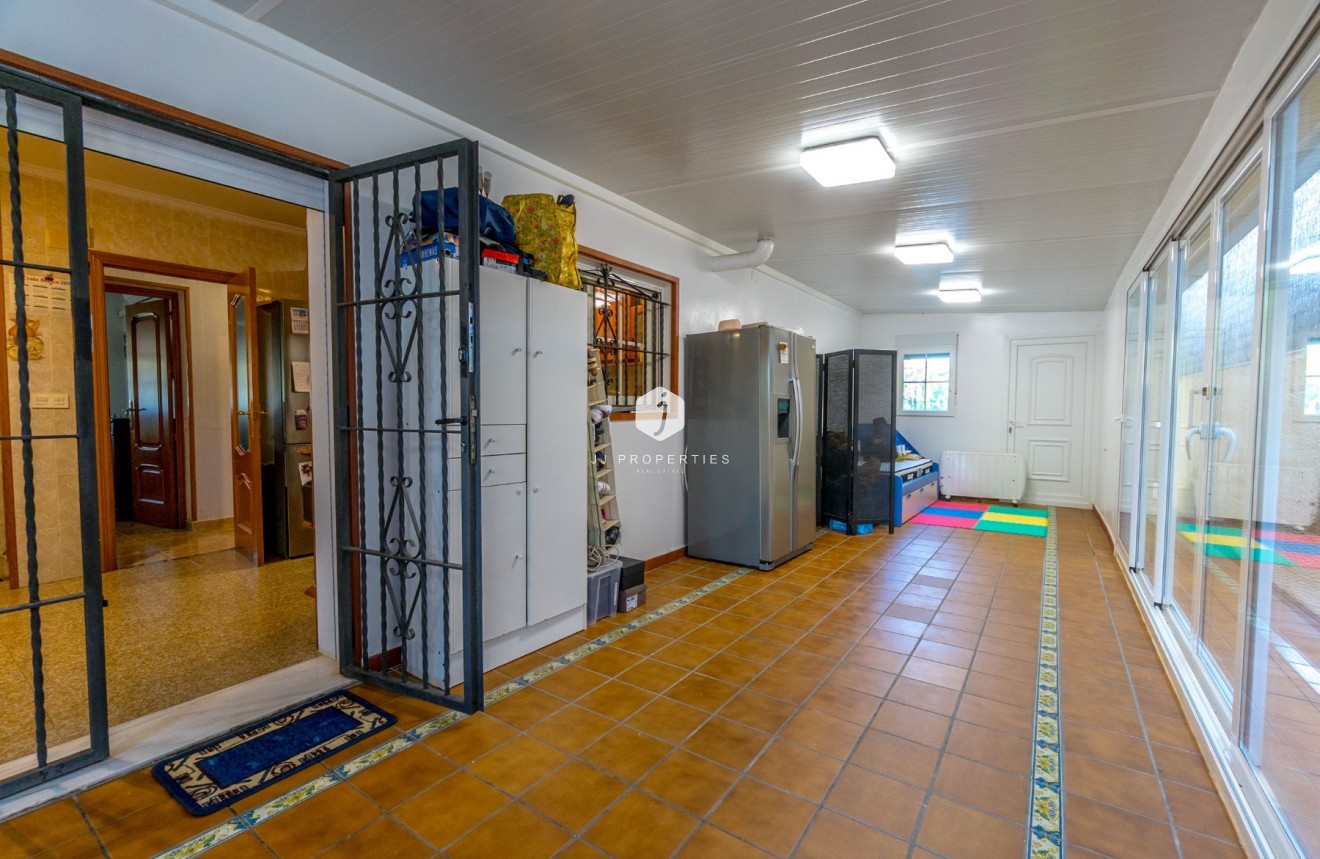 Segunda mano - Chalet -
Torrevieja - Los balcones