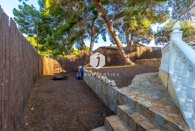 Segunda mano - Chalet -
Torrevieja - Los balcones