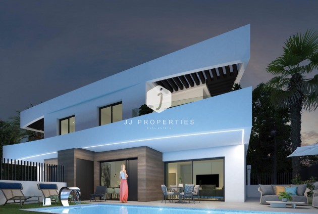 Obra nueva - Chalet -
Dolores - polideportivo