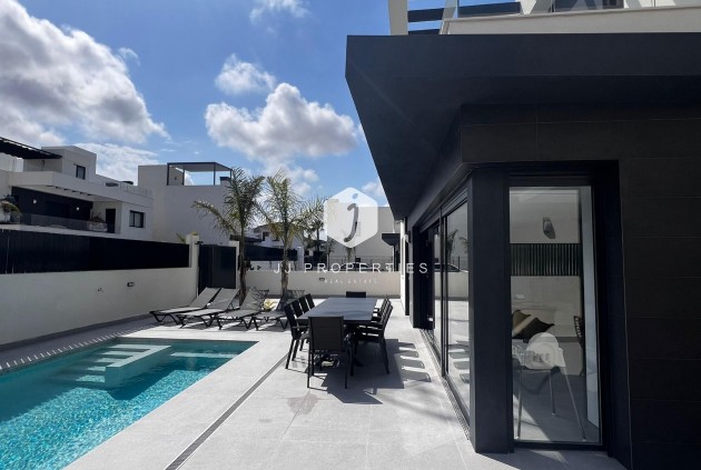 Segunda mano - Villa -
Algorfa - Inland