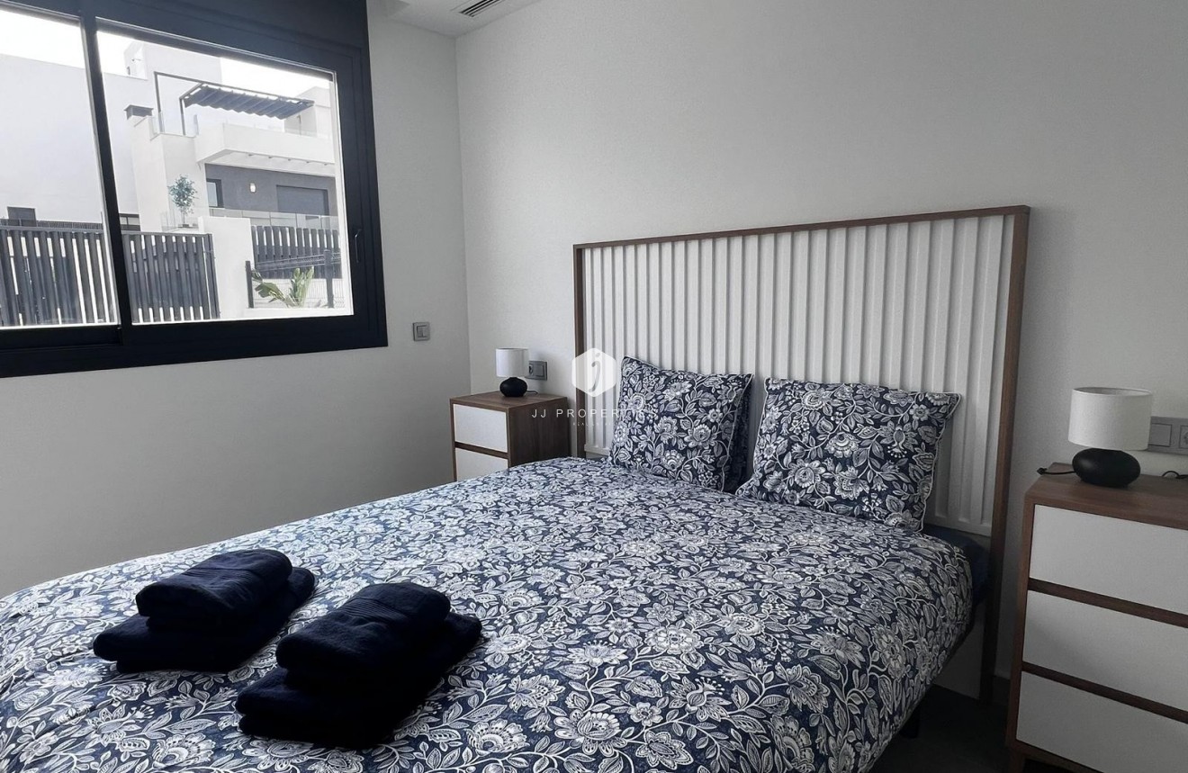 Segunda mano - Villa -
Algorfa - Inland