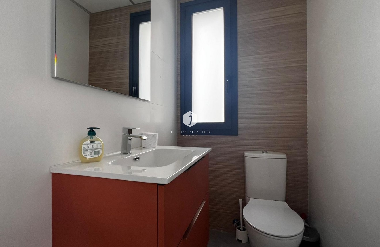 Segunda mano - Villa -
Algorfa - Inland