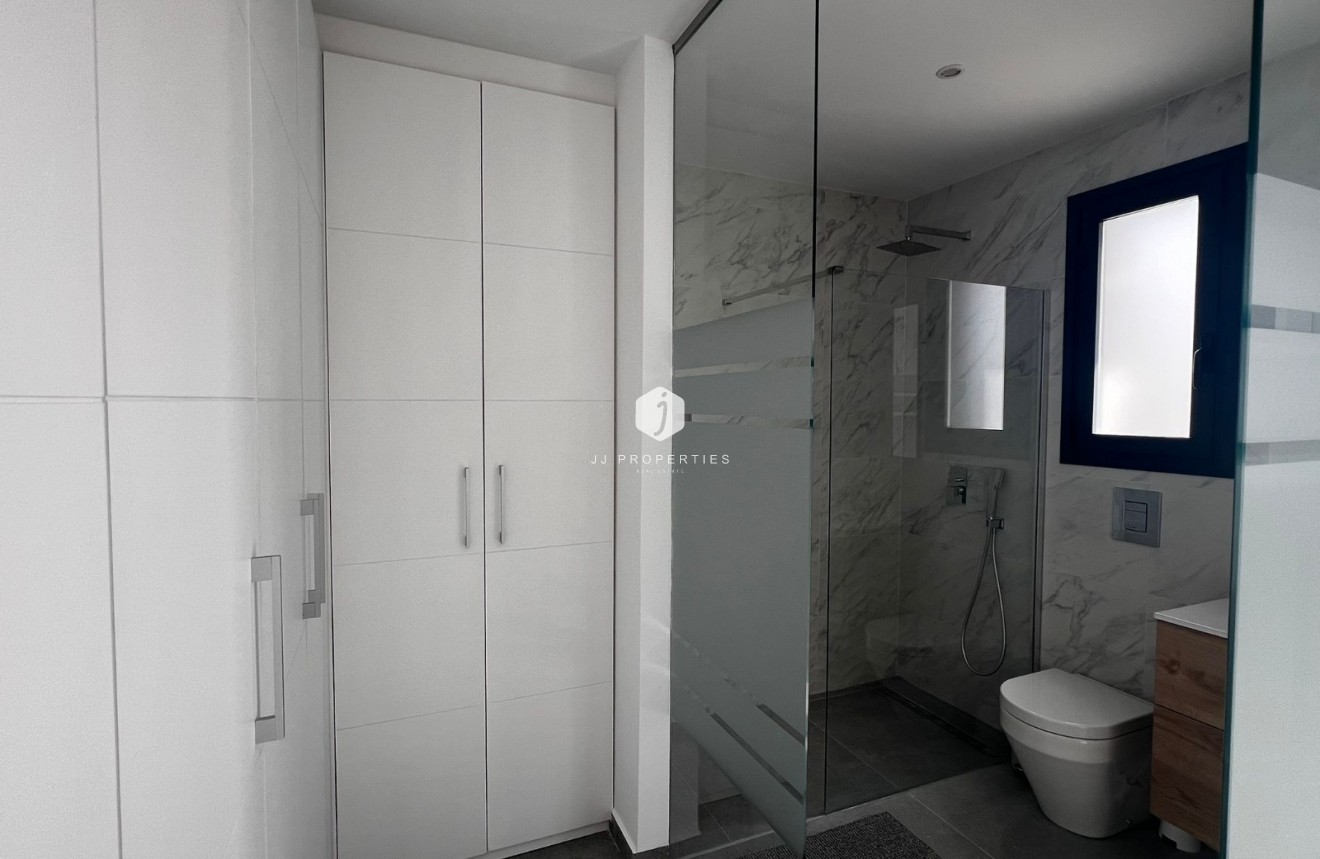 Segunda mano - Villa -
Algorfa - Inland