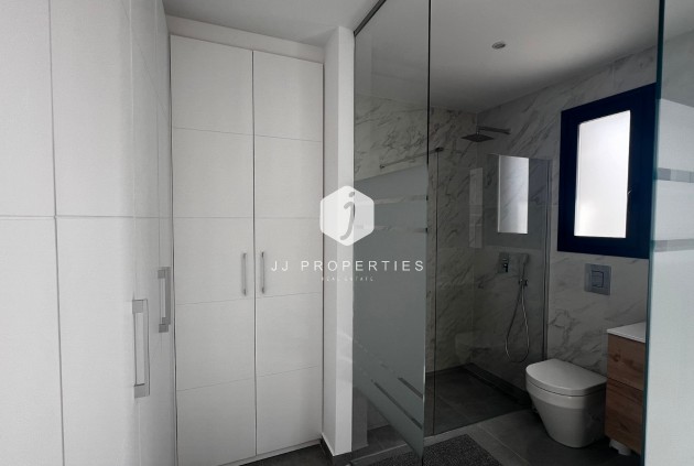 Segunda mano - Villa -
Algorfa - Inland