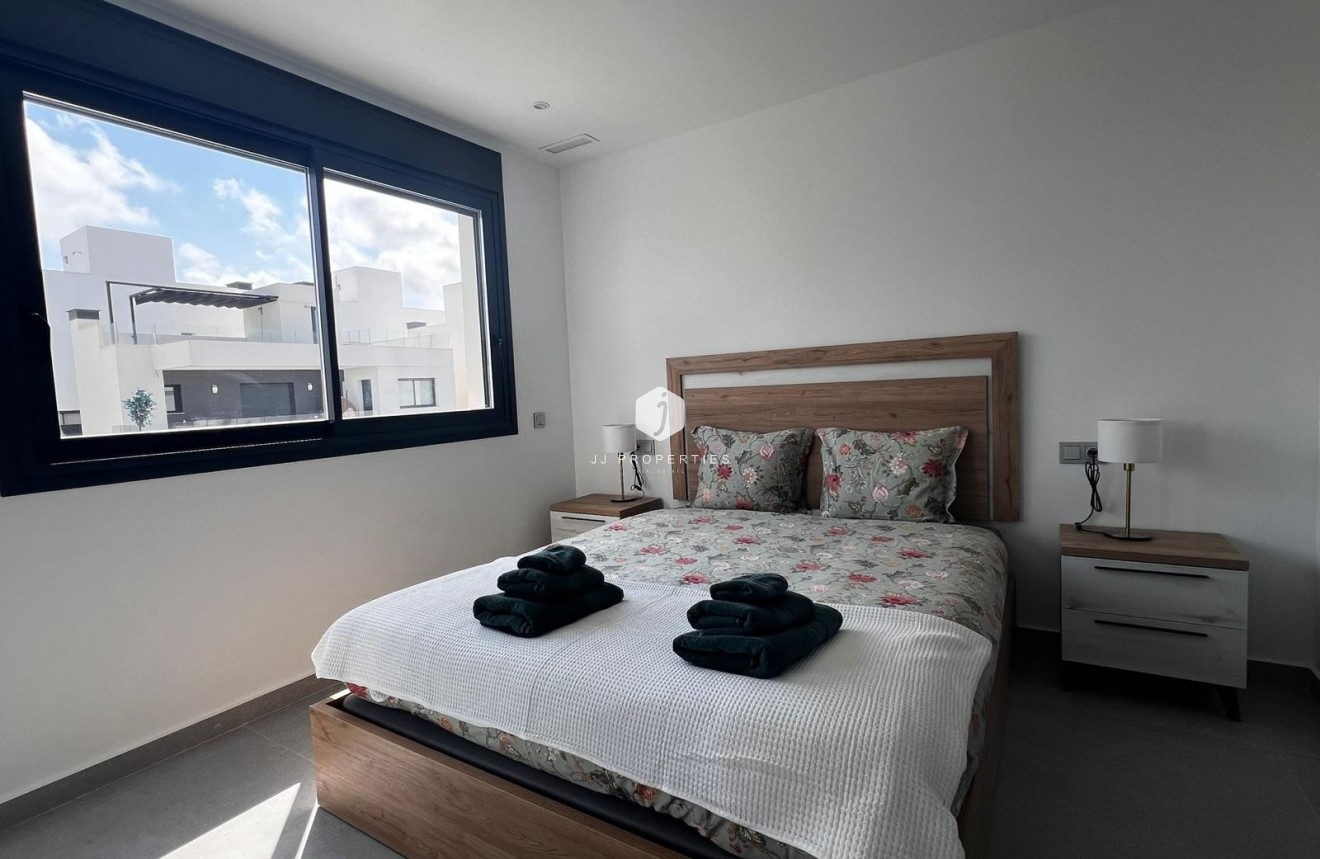 Segunda mano - Villa -
Algorfa - Inland