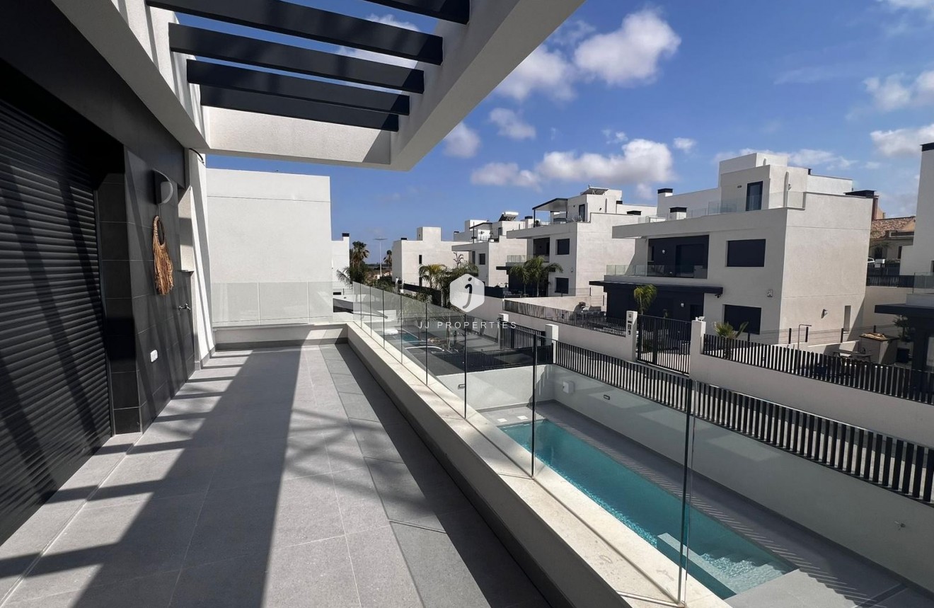 Segunda mano - Villa -
Algorfa - Inland