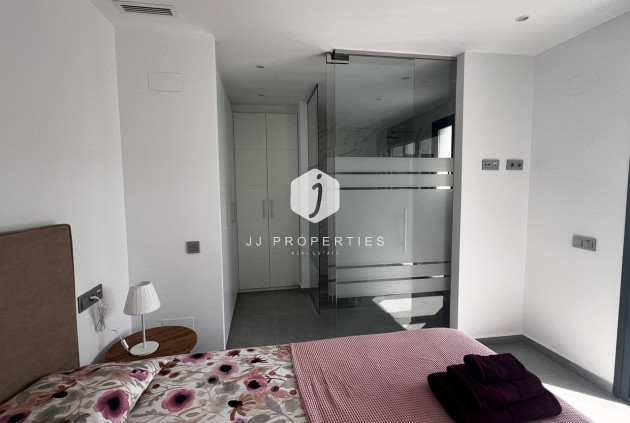 Segunda mano - Villa -
Algorfa - Inland