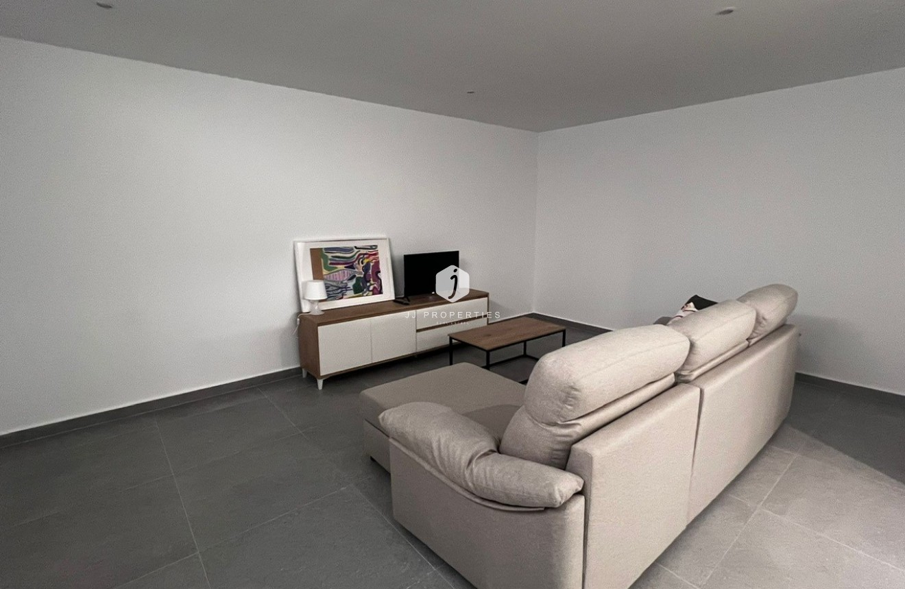 Segunda mano - Villa -
Algorfa - Inland