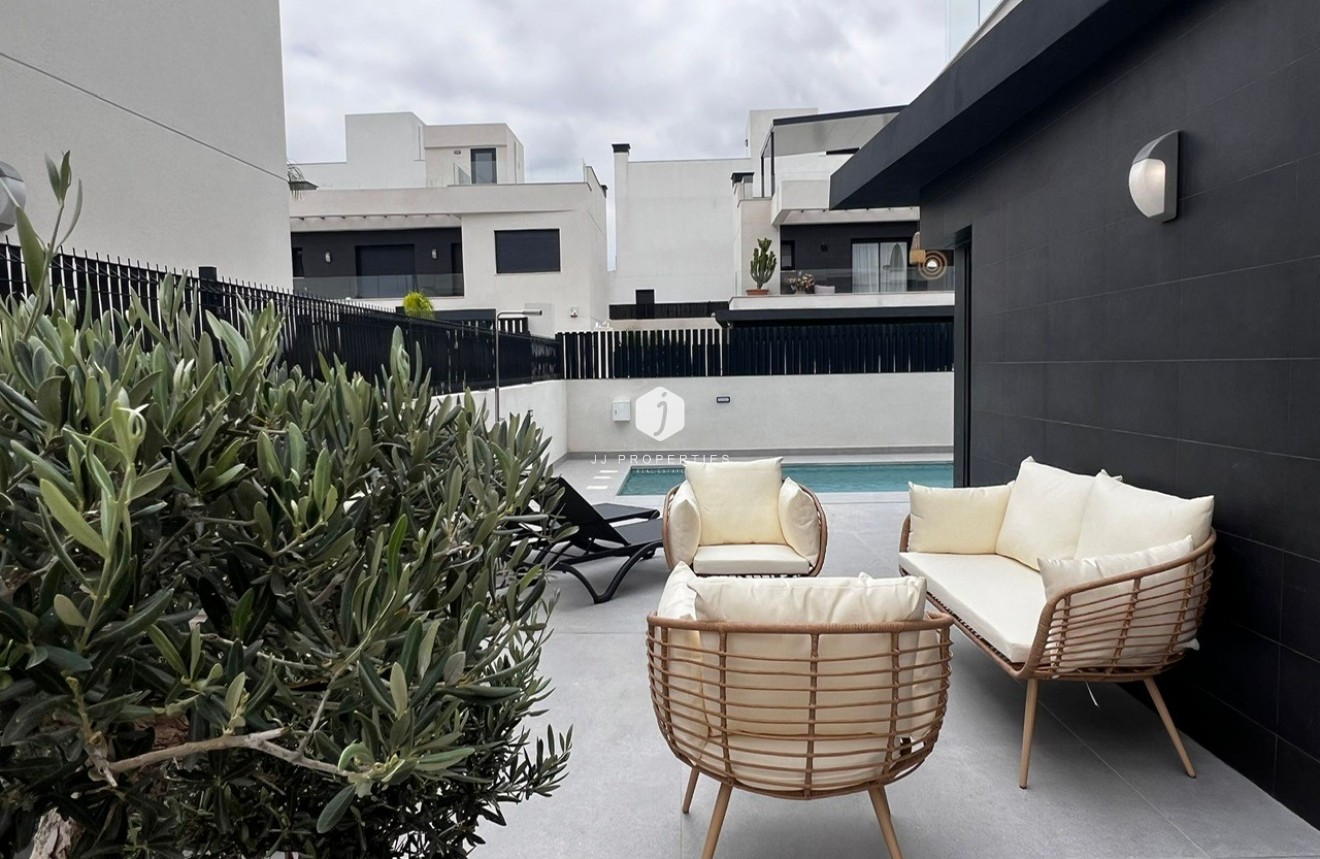 Segunda mano - Villa -
Algorfa - Inland