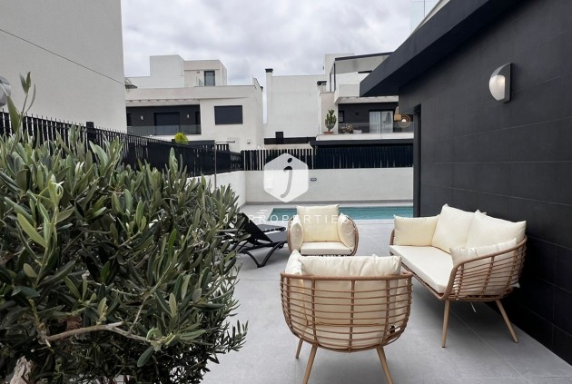 Segunda mano - Villa -
Algorfa - Inland