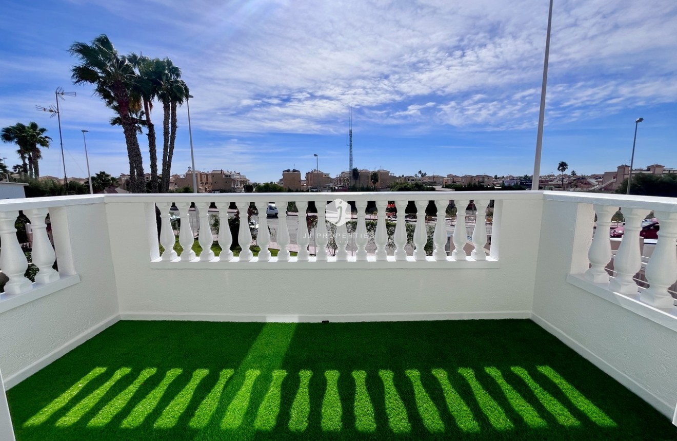 Segunda mano - Ático -
Playa Flamenca - Costa Blanca