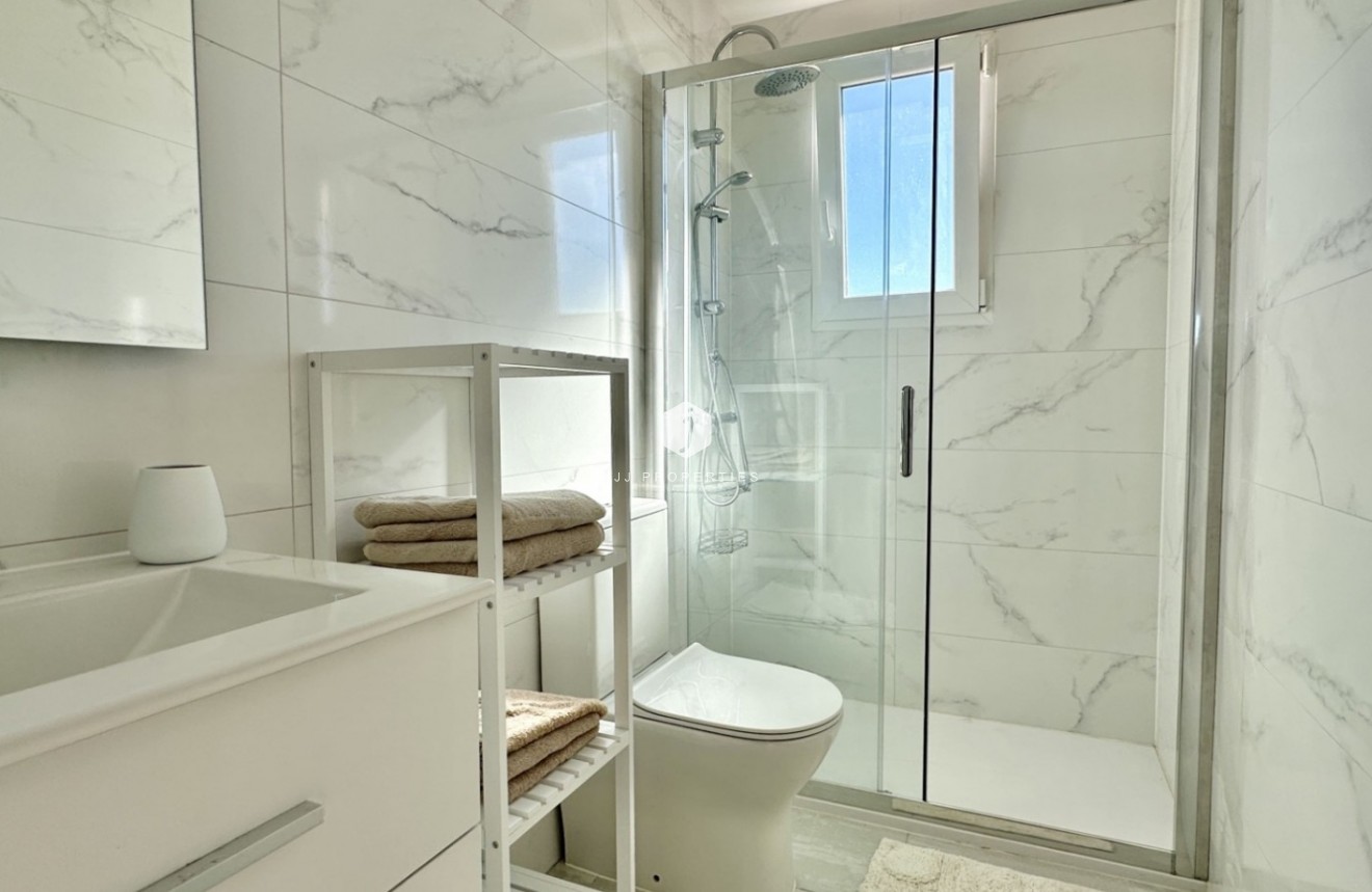 D'occasion - Appartement -
Orihuela Costa - Costa Blanca