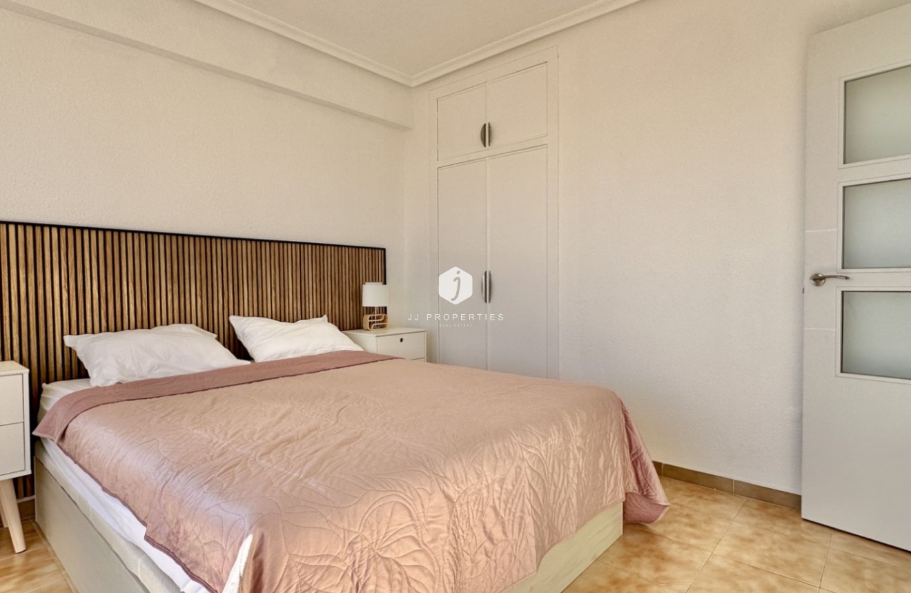 D'occasion - Appartement -
Orihuela Costa - Costa Blanca